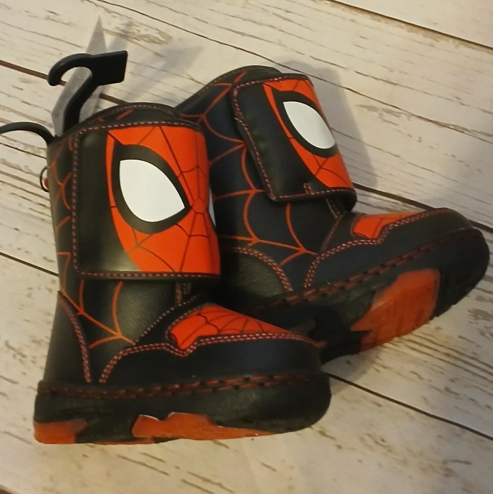 Spider-Man Themed Kids Boots With Light Up Soles Size 6